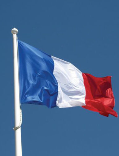 pavillon-francais-dotation-medicale